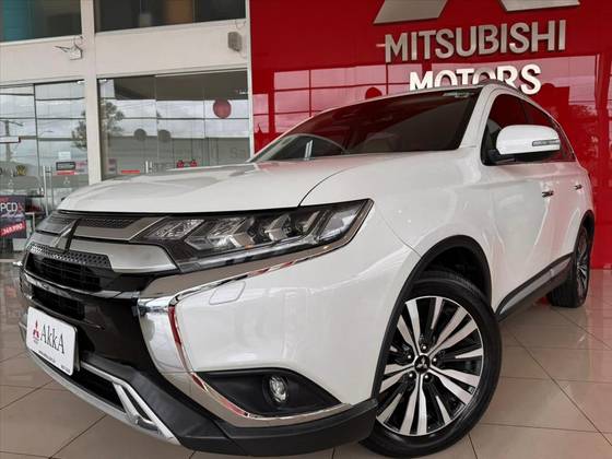 MITSUBISHI OUTLANDER 2.2 MIVEC DI-D DIESEL HPE-S AWD AUTOMÁTICO